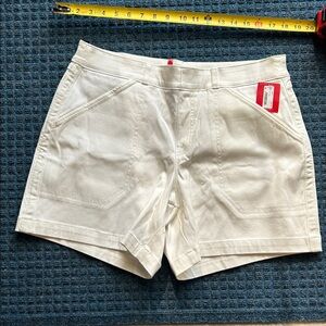 NWT-SPANX Stretch Twill Pull on Shorts